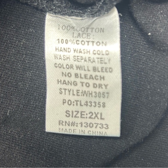 Umgee Charcoal V-Neck Top with Lace Trim Sleeves. Size 2X - Picture 6 of 10